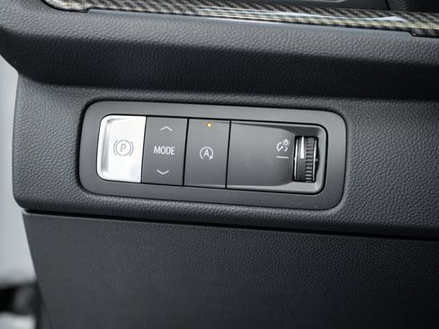 New 2026 Chevrolet Traverse High Country image 27