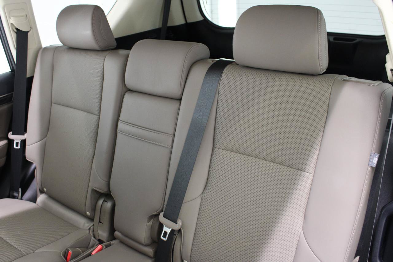 Used 2020 Lexus GX 460 Premium w/ Premium Package AWD/4WD image 37