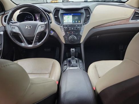 Used 2018 Hyundai Santa Fe Sport w/ 2.0T Ultimate Tech Package 05 FWD image 10