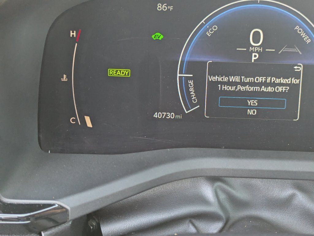 Used 2025 Toyota Camry LE FWD image 21