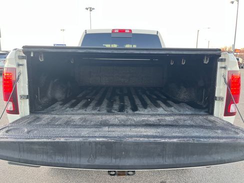 Used 2017 RAM 2500 Laramie w/ Sport Appearance Group image 28