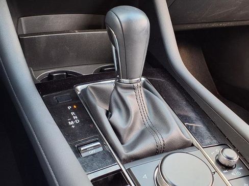 Used 2019 MAZDA MAZDA3 Sedan FWD image 13