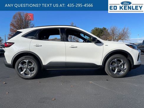 New 2026 Ford Escape ST-Line w/ Tech Pack #1 image 23