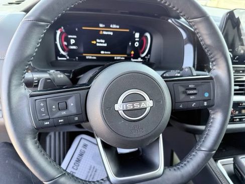 Certified 2024 Nissan Pathfinder Platinum AWD/4WD image 12