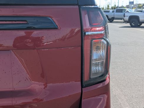 Used 2024 Chevrolet Suburban RST w/ Luxury Package AWD/4WD image 45