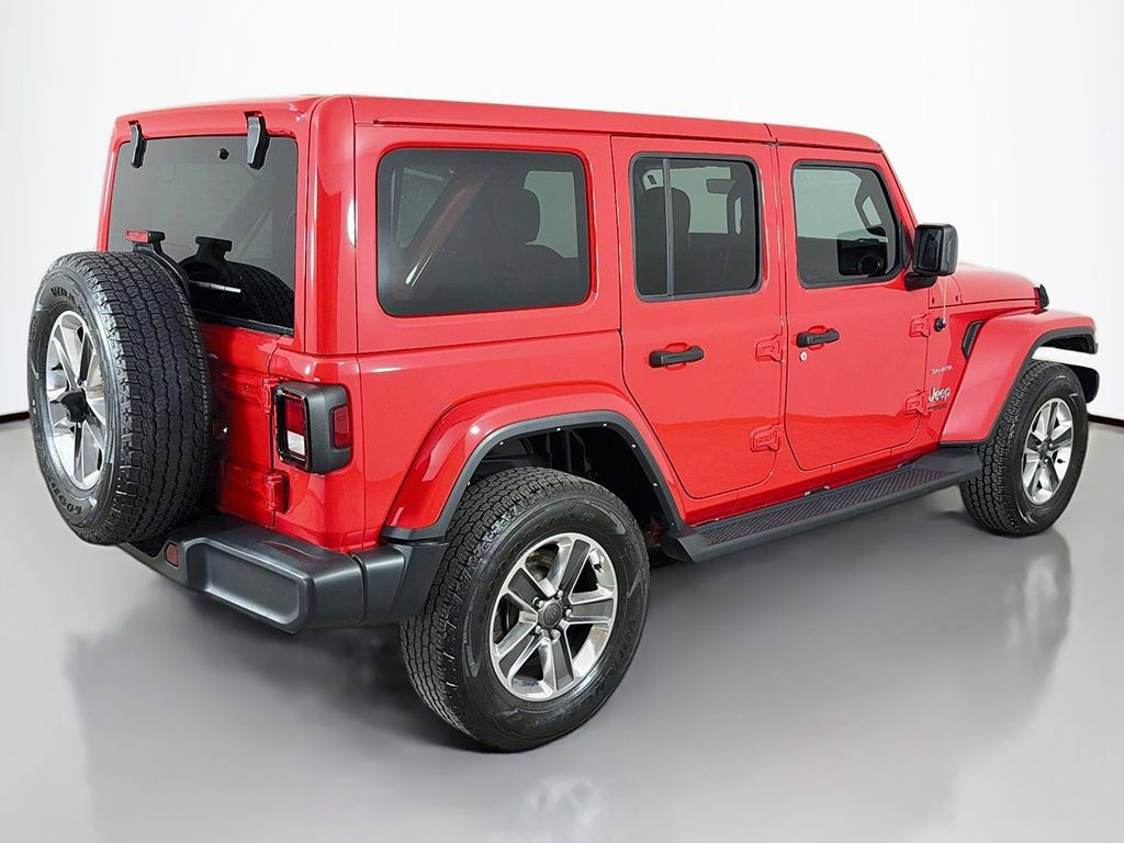 Used 2021 Jeep Wrangler Unlimited Sahara w/ Uconnect 4C Nav & Sound Group AWD/4WD image 11