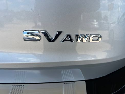 Used 2021 Nissan Rogue SV AWD/4WD image 30
