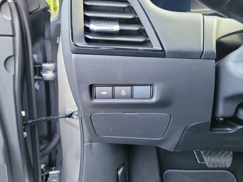New 2026 Nissan Sentra SR w/ SR All Weather Package FWD image 18