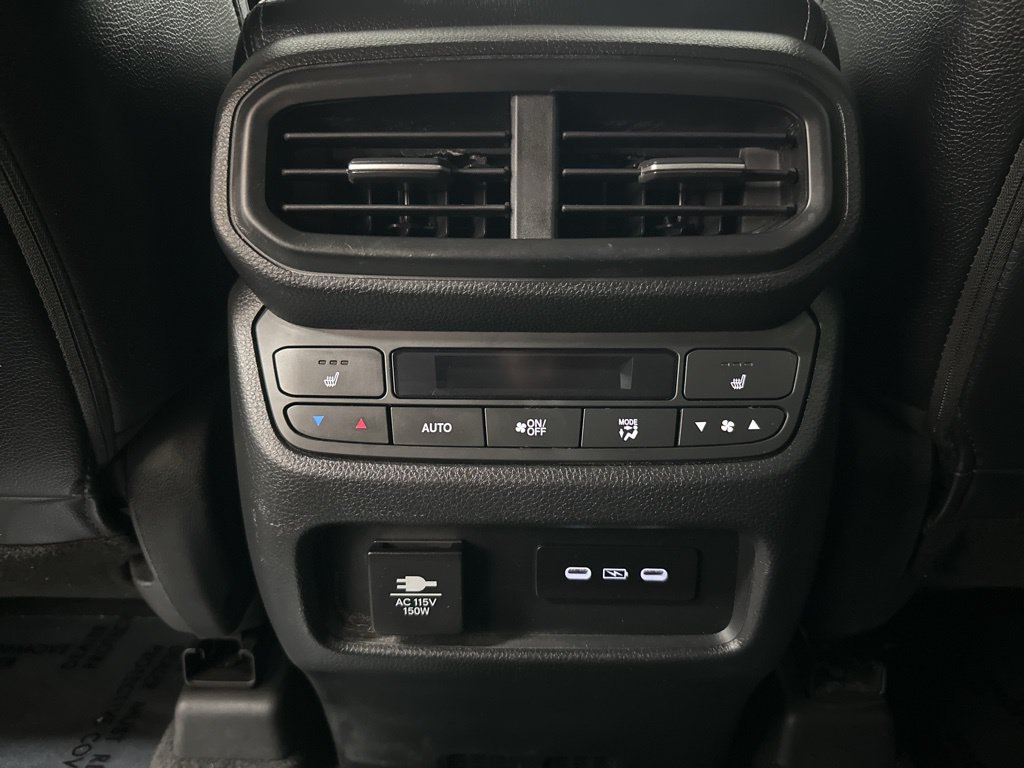 Used 2024 Honda Pilot Elite image 36