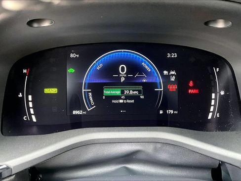 Used 2026 Toyota Camry SE FWD image 13