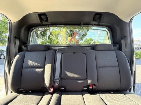 Used 2013 Chevrolet Avalanche LS image 21