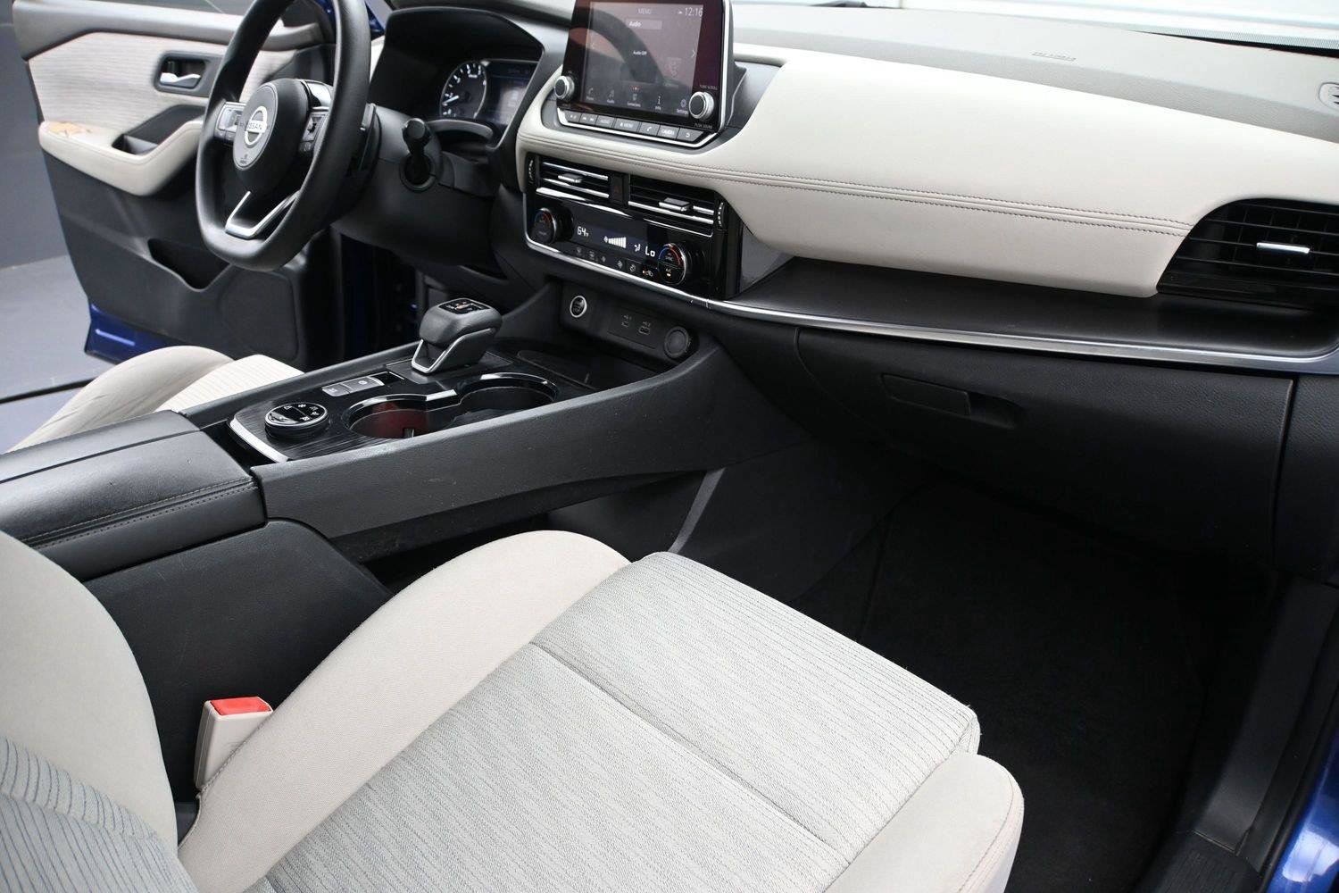 Certified 2021 Nissan Rogue SV AWD/4WD image 20