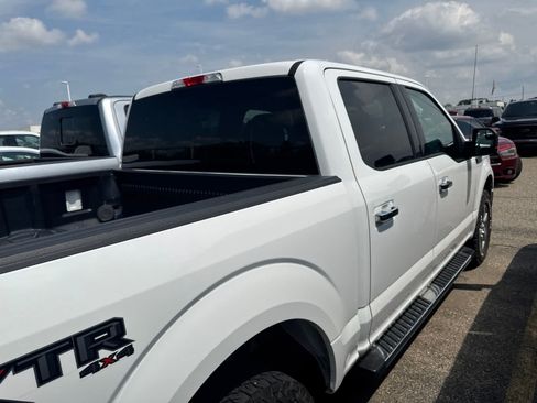Used 2019 Ford F150 XLT w/ XTR Package AWD/4WD image 12