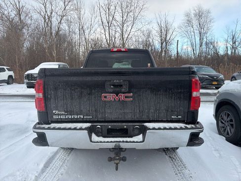 Used 2019 GMC Sierra 1500 SLE w/ SLE Value Package image 4