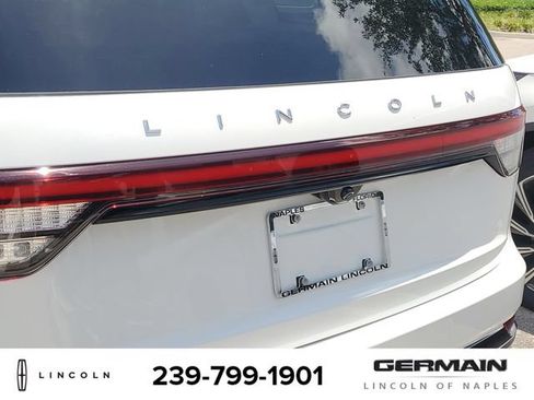 New 2026 Lincoln Aviator 2WD image 16