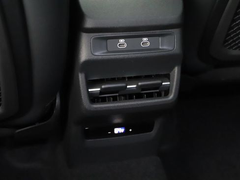 New 2026 Audi Q3 quattro 2.0T AWD/4WD image 21