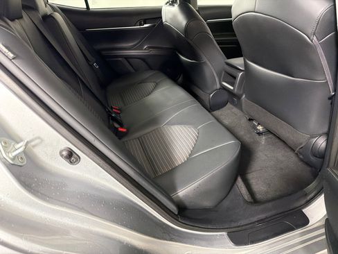 Used 2023 Toyota Camry SE FWD image 15