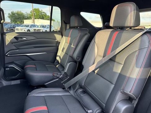 New 2026 Chevrolet Traverse RS FWD image 36