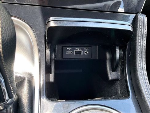 Used 2023 Nissan Maxima SL FWD image 18