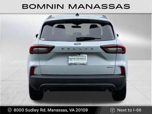 Used 2025 Ford Escape ST-Line image 27