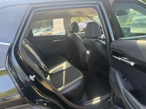 Used 2021 Kia Seltos S FWD image 29