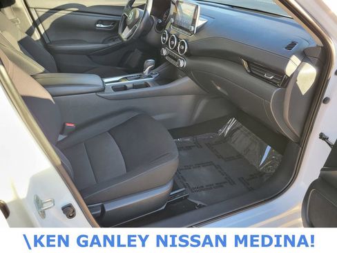 Used 2022 Nissan Sentra SV image 49