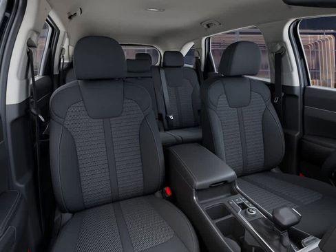 New 2025 Kia Sorento LX image 15