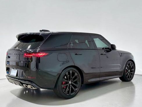 Used 2025 Land Rover Range Rover Sport Dynamic SE AWD/4WD image 15