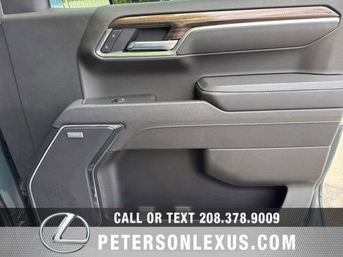 Used 2025 Chevrolet Silverado 1500 LT Trail Boss w/ Convenience Package II AWD/4WD image 12