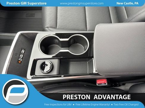 New 2026 Chevrolet Equinox LT w/ Convenience Package II AWD/4WD image 13
