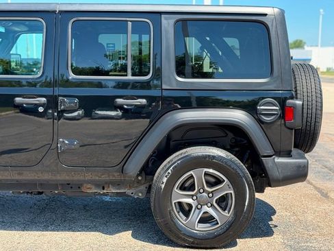 Used 2020 Jeep Wrangler Unlimited Sport S AWD/4WD image 9