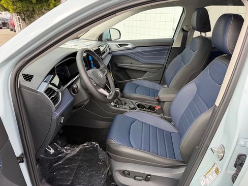 New 2026 Volkswagen Taos SEL AWD/4WD image 16