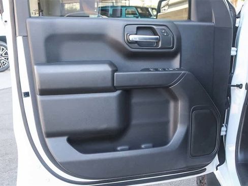 Used 2025 Chevrolet Silverado 1500 Custom Trail Boss w/ Dark Appearance Package image 22