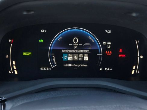 Used 2025 Toyota Camry SE FWD image 20