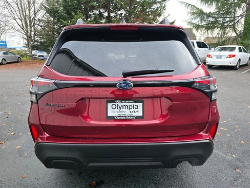 New 2025 Subaru Forester Premium image 5