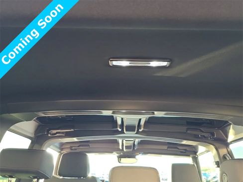 Used 2025 GMC Hummer EV 2X image 10