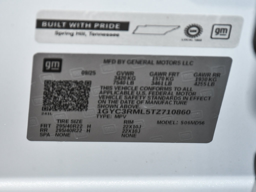 Used 2026 Cadillac Vistiq Platinum w/ LPO, Floor Liner Package AWD/4WD image 19