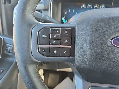 Used 2025 Ford F150 Lariat image 13