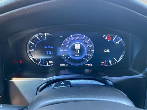 Used 2019 Cadillac Escalade Premium Luxury AWD/4WD image 31