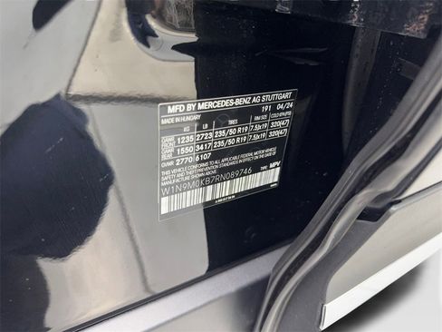 Used 2024 Mercedes-Benz EQB 300 4MATIC w/ Winter Package image 90