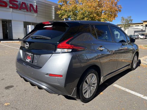 Certified 2023 Nissan Leaf S image 8
