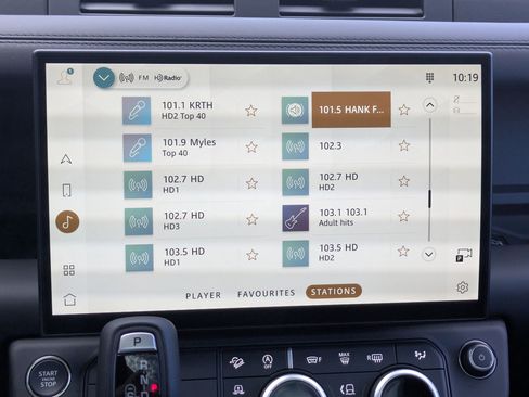New 2026 Land Rover Defender 130 X-Dynamic SE AWD/4WD image 20