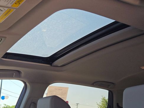 Used 2022 Honda CR-V EX-L image 28