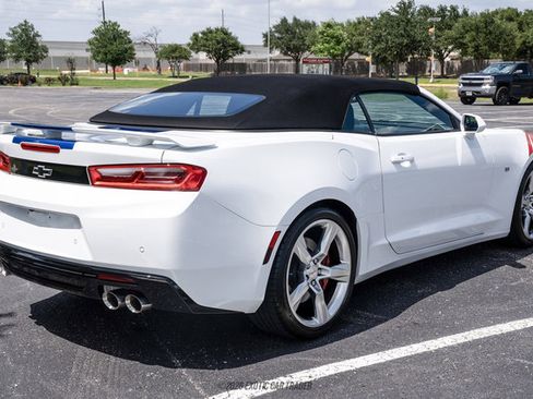 Used 2017 Chevrolet Camaro SS RWD image 19