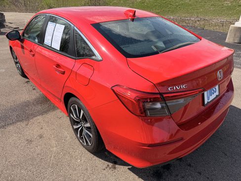 Certified 2023 Honda Civic EX image 5