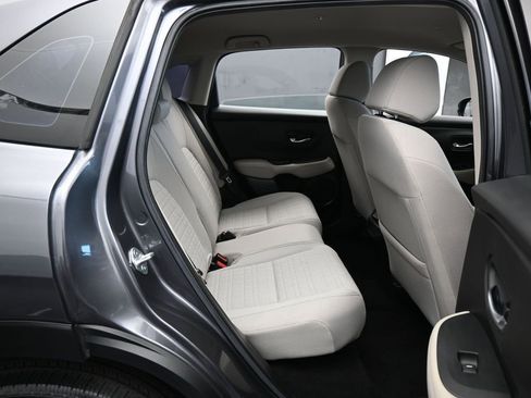 Used 2023 Honda HR-V LX image 35