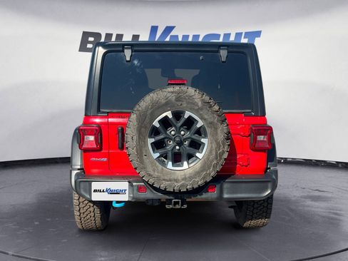 Used 2024 Jeep Wrangler Unlimited Rubicon 4xe AWD/4WD image 4