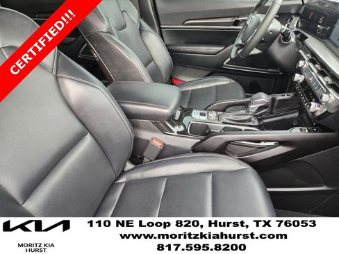 Used 2025 Kia Telluride S image 19