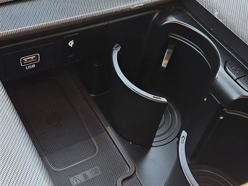 Used 2024 Hyundai Palisade SEL image 16