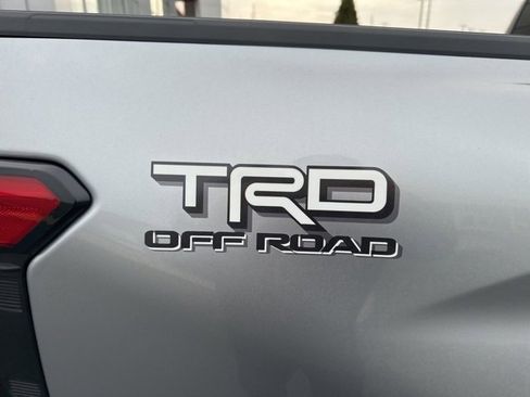 New 2025 Toyota Tacoma TRD Off-Road image 9